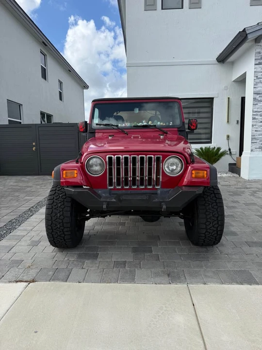 2000 Jeep TJ Wrangler - Image 2 of 5