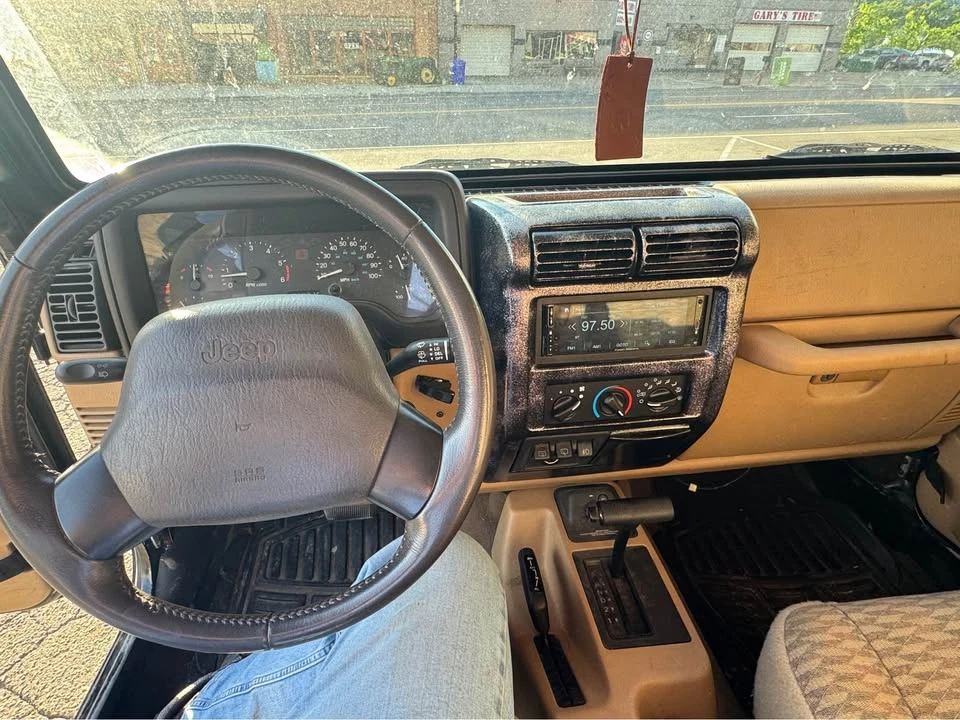 2000 Jeep TJ Wrangler - Image 10 of 10