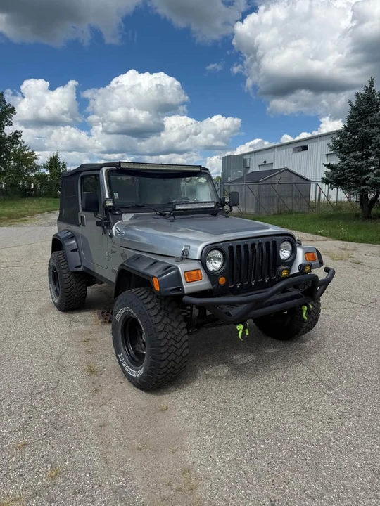 2000 Jeep TJ Wrangler - Image 2 of 6