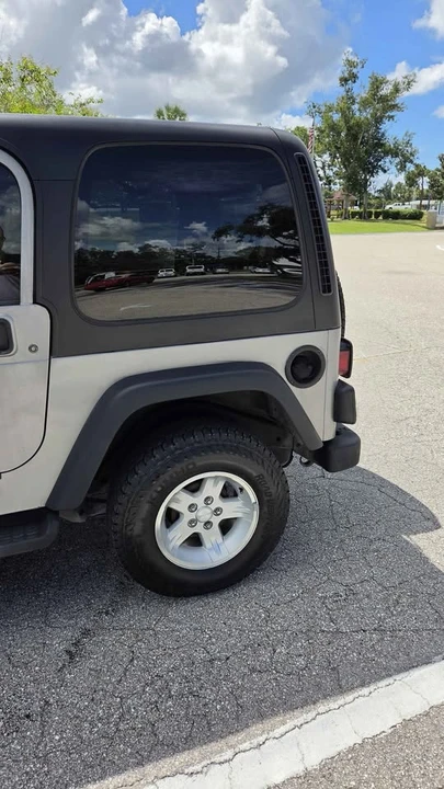 2000 Jeep TJ Wrangler - Image 3 of 16
