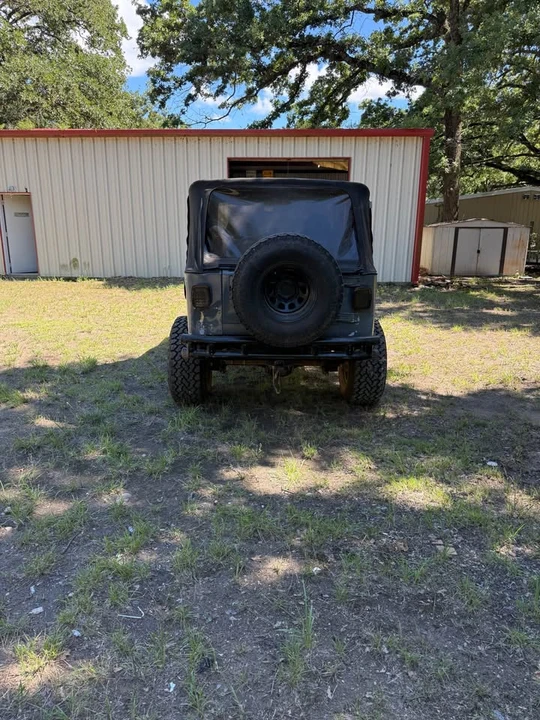 2000 Jeep TJ Wrangler - Image 2 of 7