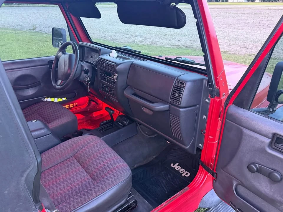 2000 Jeep TJ Wrangler - Image 3 of 12