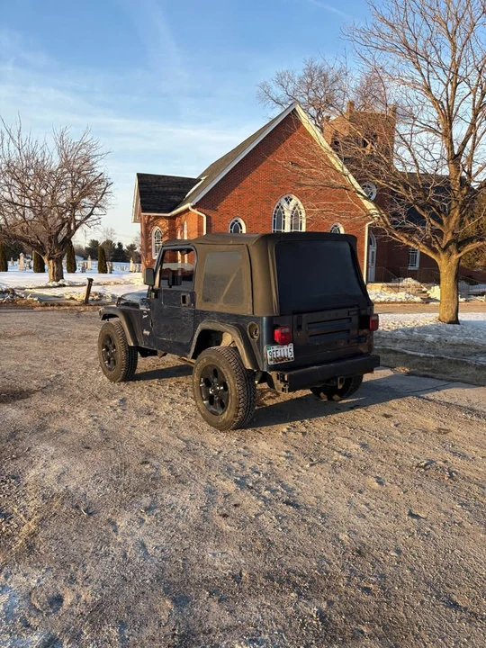 2000 Jeep TJ Wrangler - Image 3 of 14