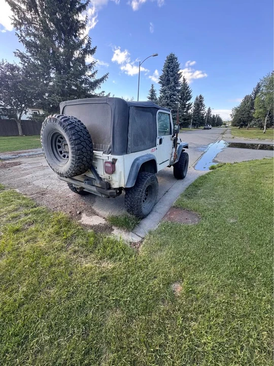 2000 Jeep TJ Wrangler - Image 5 of 5