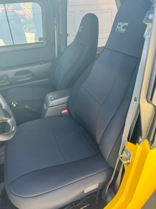 2000 Jeep TJ Wrangler - Image 2 of 3