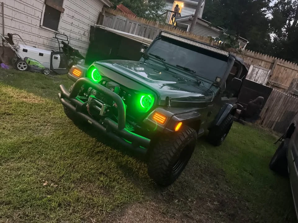 2000 Jeep TJ Wrangler - Image 2 of 9