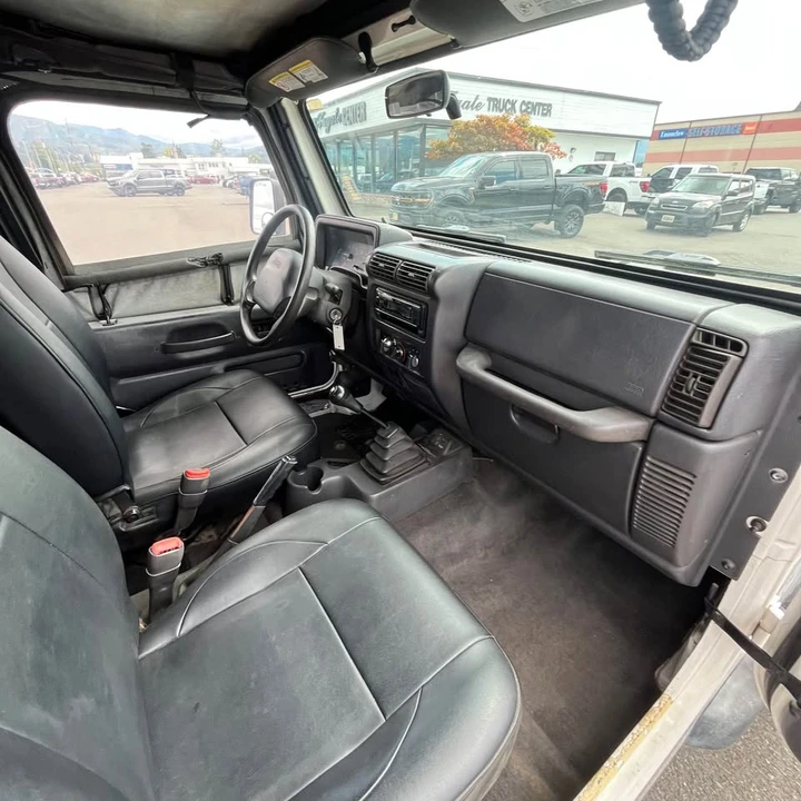 2000 Jeep TJ Wrangler - Image 11 of 13