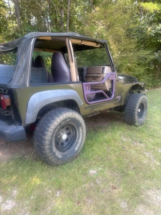 2000 Jeep TJ Wrangler - Image 2 of 2
