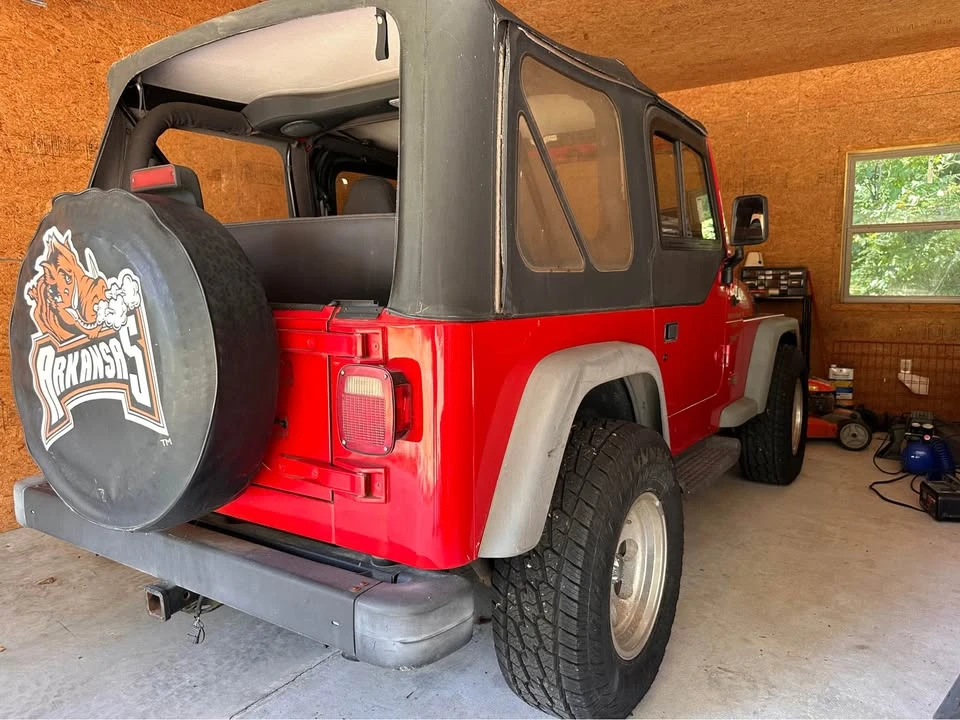 2000 Jeep TJ Wrangler - Image 10 of 11