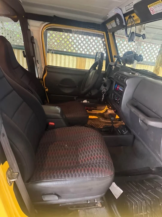 2000 Jeep TJ Wrangler - Image 6 of 8