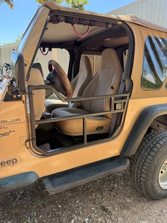 2000 Jeep TJ Wrangler - Image 12 of 13