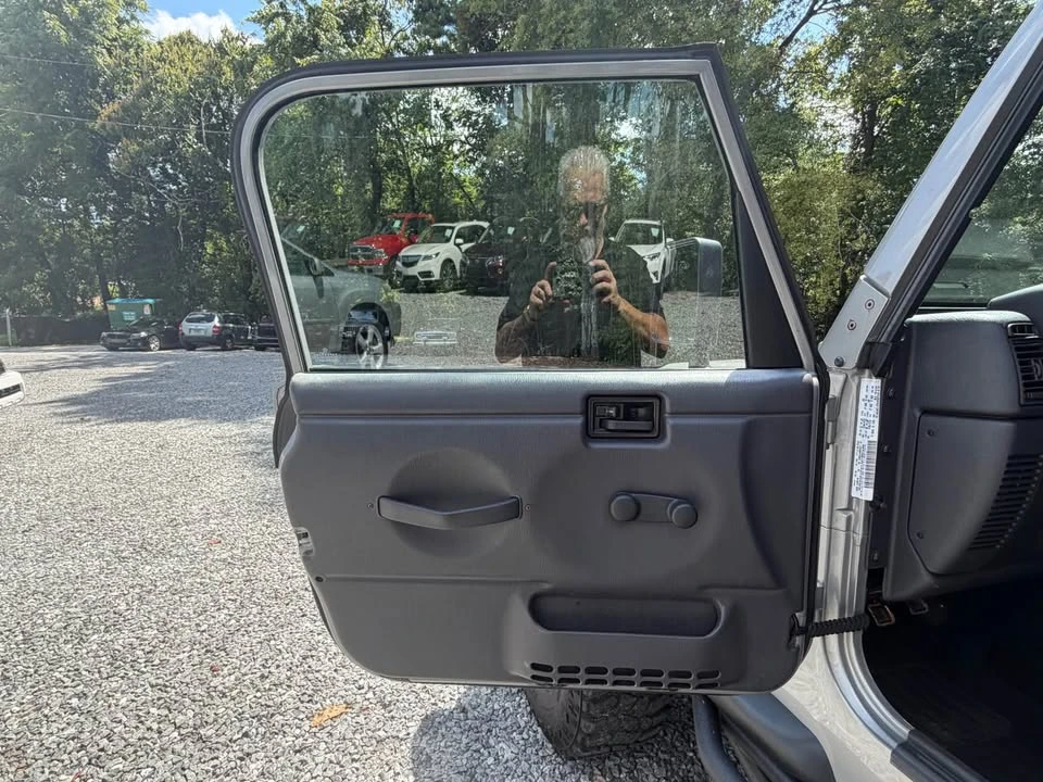 2000 Jeep TJ Wrangler - Image 9 of 20