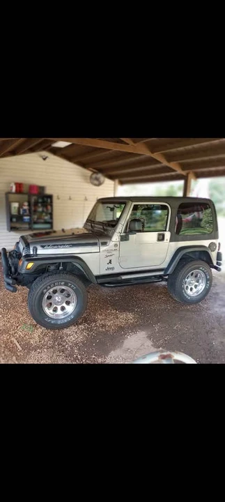 2000 Jeep TJ Wrangler - Image 2 of 2
