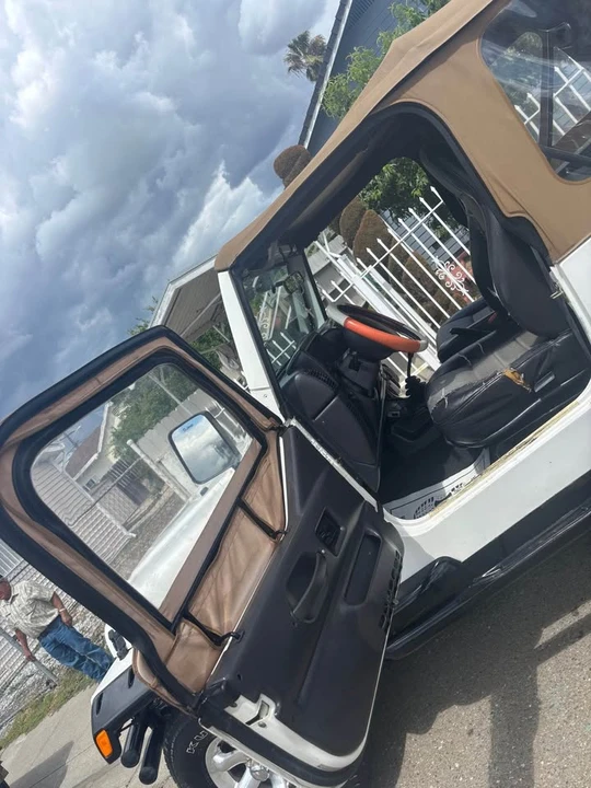 2000 Jeep TJ Wrangler - Image 6 of 12