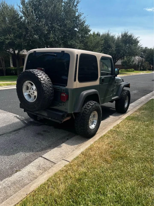 2000 Jeep TJ Wrangler - Image 3 of 14