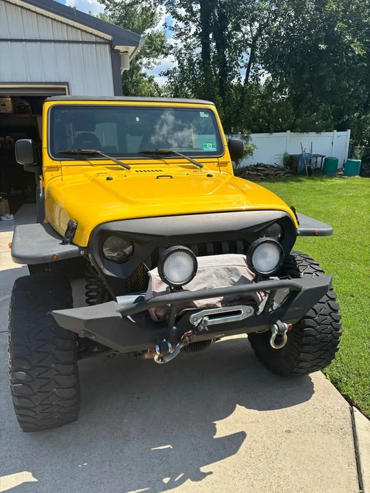 2000 Jeep TJ Wrangler - Image 2 of 18