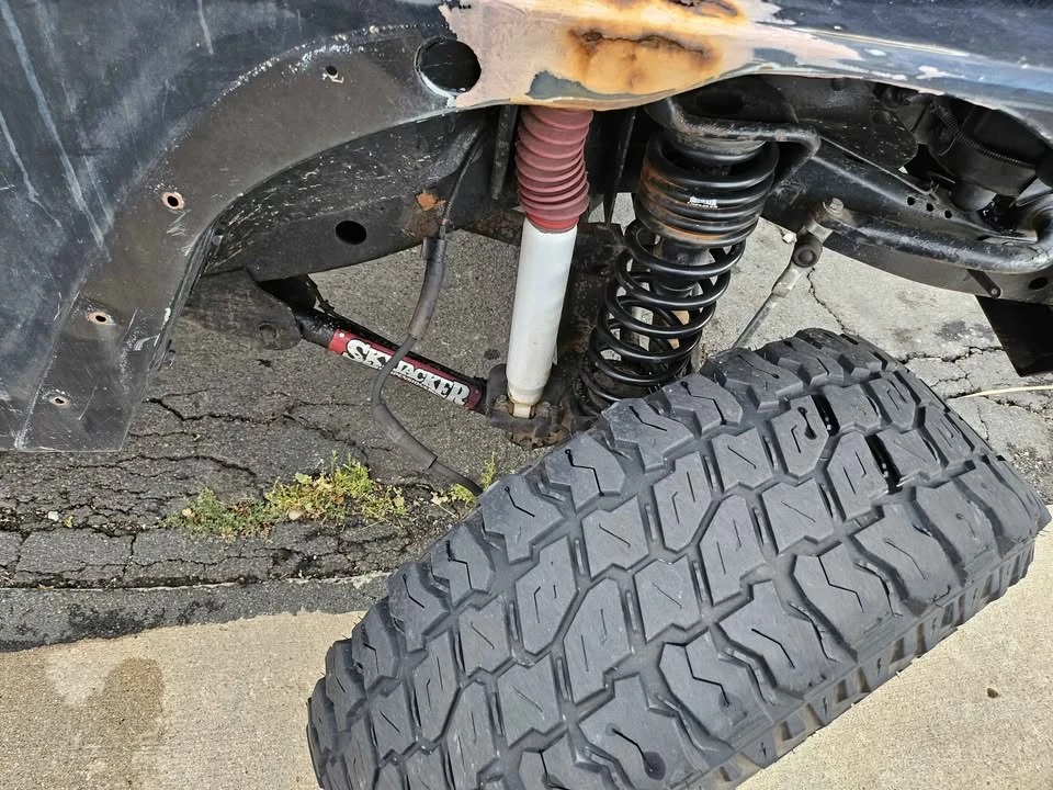 2000 Jeep TJ Wrangler - Image 2 of 10