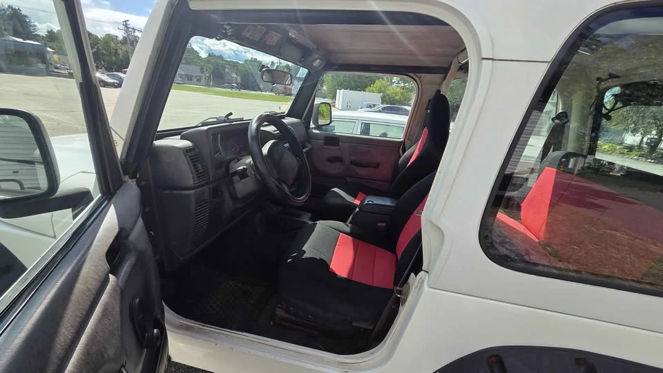 2000 Jeep TJ Wrangler - Image 15 of 20