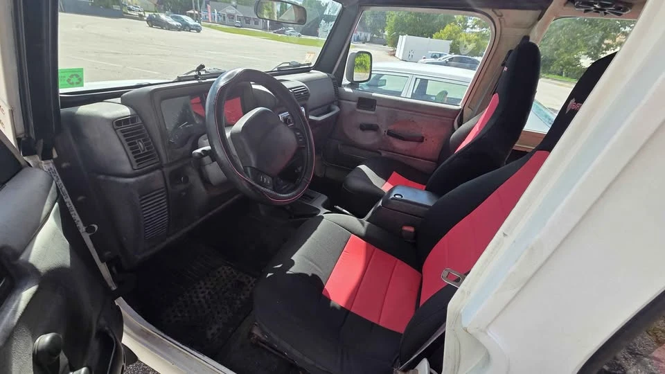 2000 Jeep TJ Wrangler - Image 14 of 20