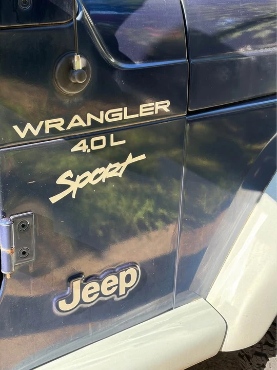 2000 Jeep TJ Wrangler - Image 2 of 8
