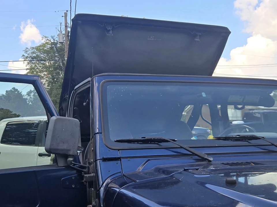 2000 Jeep TJ Wrangler - Image 12 of 13