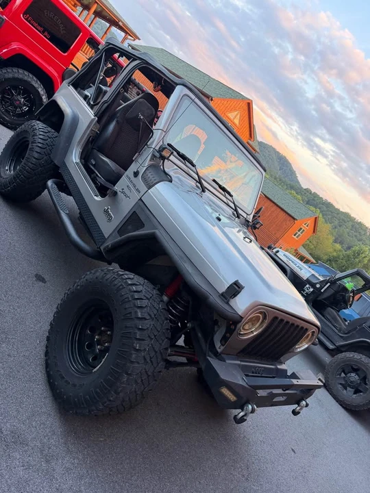2000 Jeep TJ Wrangler - Image 4 of 4
