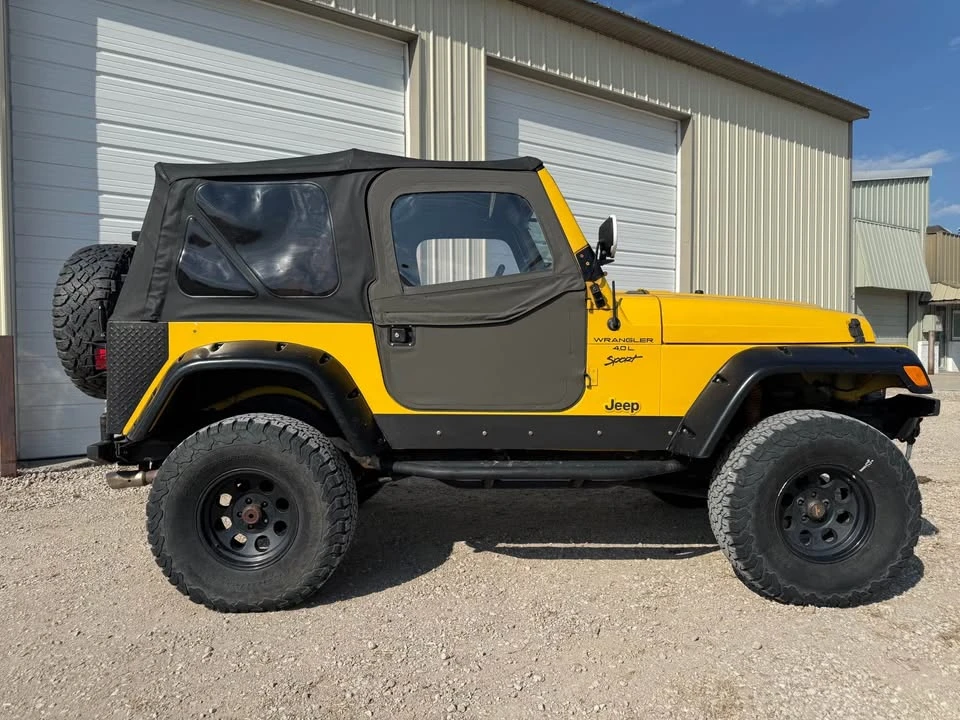 2000 Jeep TJ Wrangler - Image 3 of 18