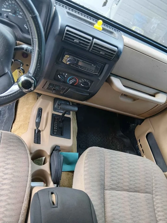 2000 Jeep TJ Wrangler - Image 6 of 12