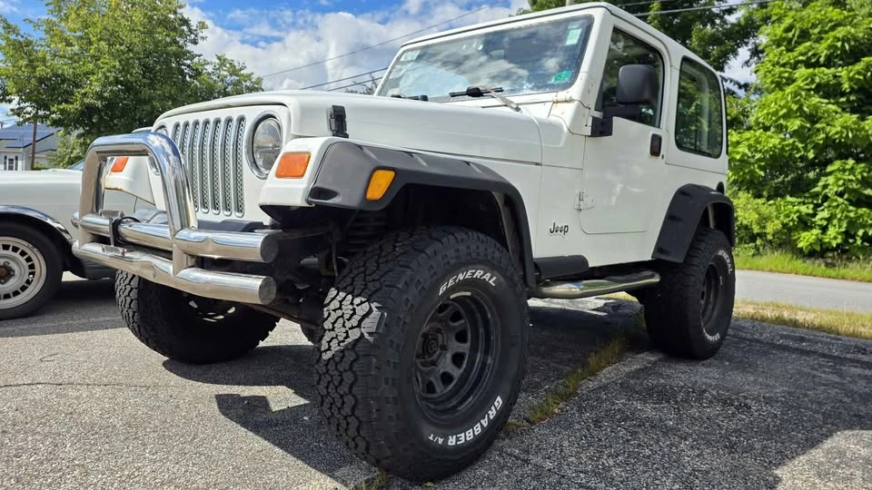 2000 Jeep TJ Wrangler - Image 2 of 20