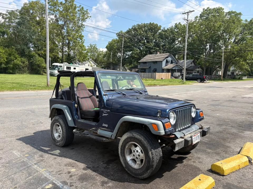 2000 Jeep TJ Wrangler - Image 3 of 4