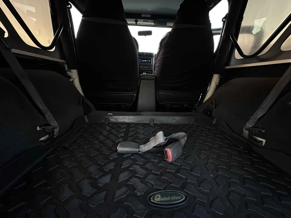 2000 Jeep TJ Wrangler - Image 9 of 12