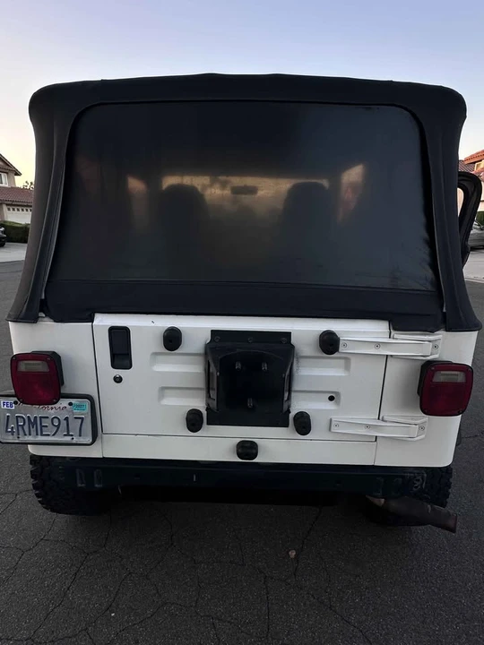 2000 Jeep TJ Wrangler - Image 4 of 12