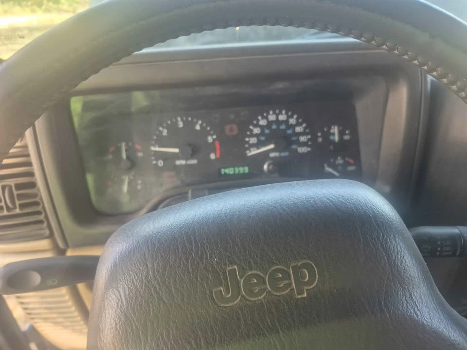 2000 Jeep TJ Wrangler - Image 4 of 5