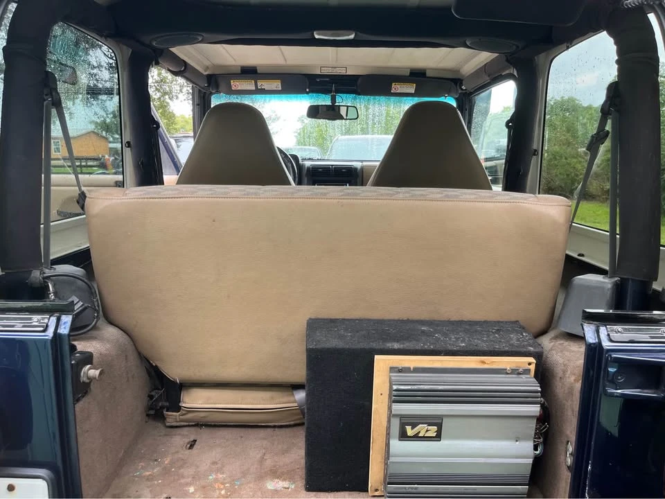 2000 Jeep TJ Wrangler - Image 11 of 15