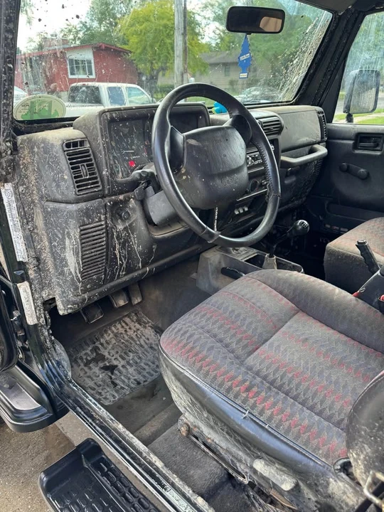 2000 Jeep TJ Wrangler - Image 11 of 14