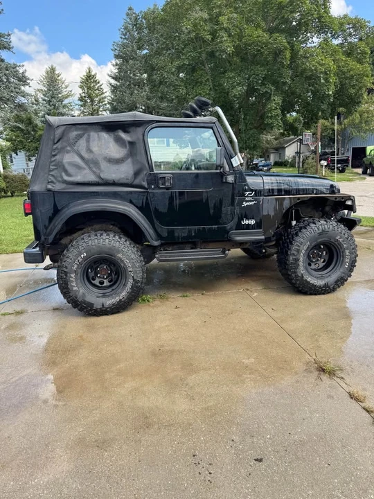 2000 Jeep TJ Wrangler - Image 5 of 14