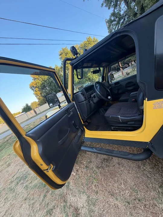 2000 Jeep TJ Wrangler - Image 7 of 9