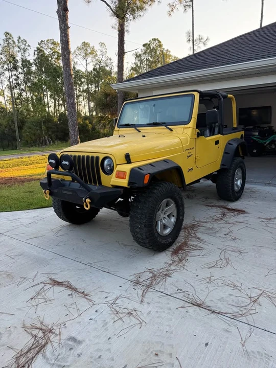 2000 Jeep TJ Wrangler - Image 2 of 8