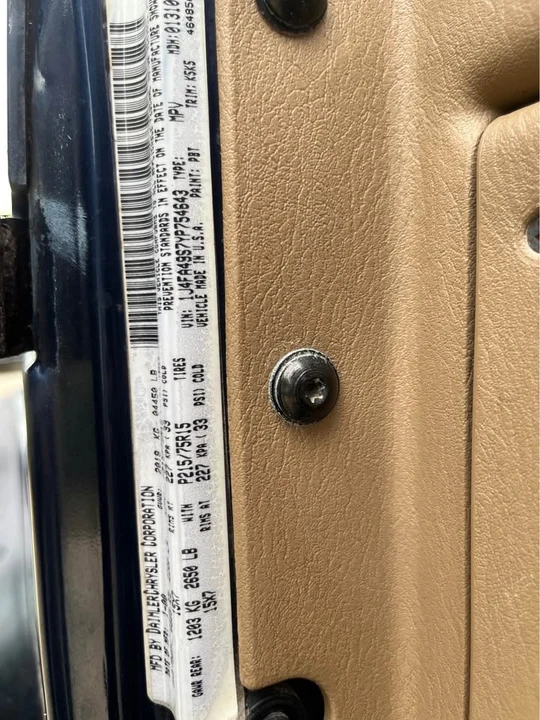2000 Jeep TJ Wrangler - Image 3 of 15