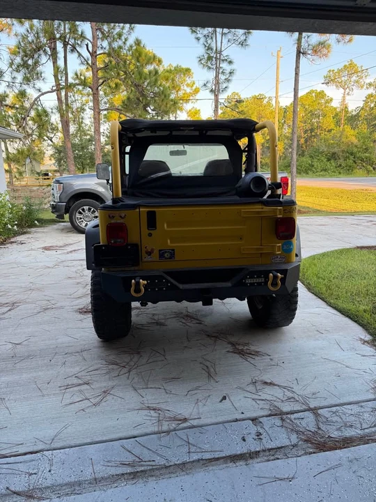 2000 Jeep TJ Wrangler - Image 4 of 8