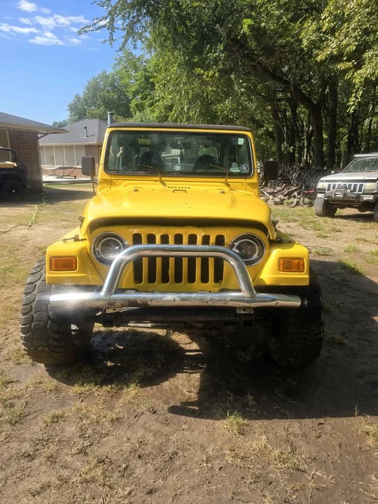2000 Jeep TJ Wrangler - Image 10 of 11