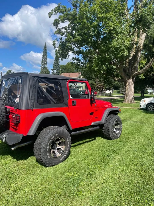 2000 Jeep TJ Wrangler - Image 5 of 12