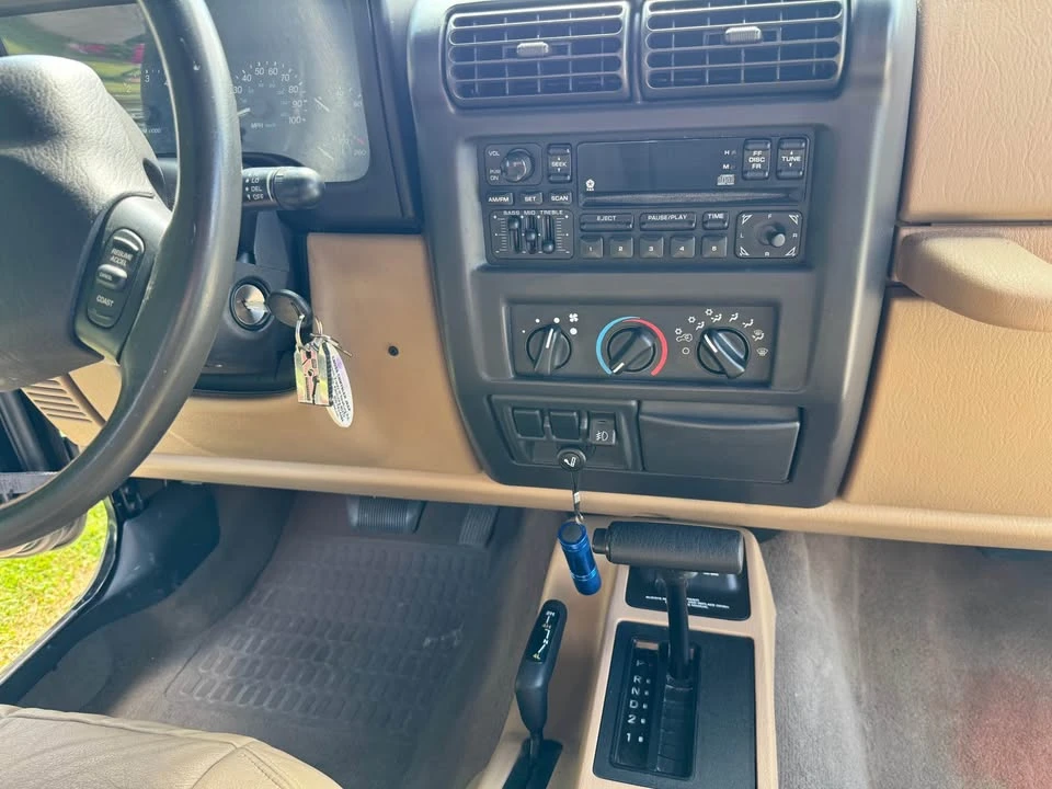 2000 Jeep TJ Wrangler - Image 11 of 20