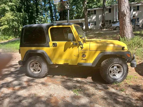 2000 Jeep Wrangler Sport Sport Utility 2D