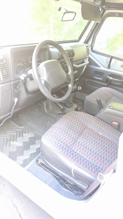 2000 Jeep TJ Wrangler - Image 6 of 6