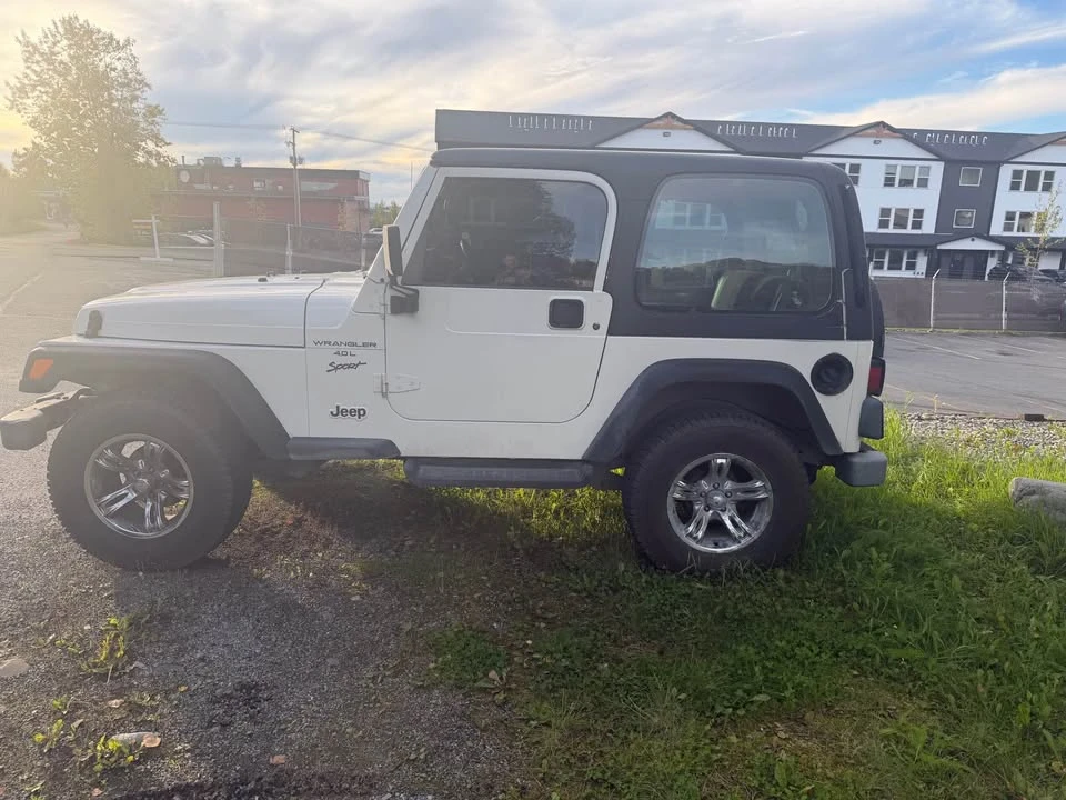 2000 Jeep TJ Wrangler - Image 7 of 11