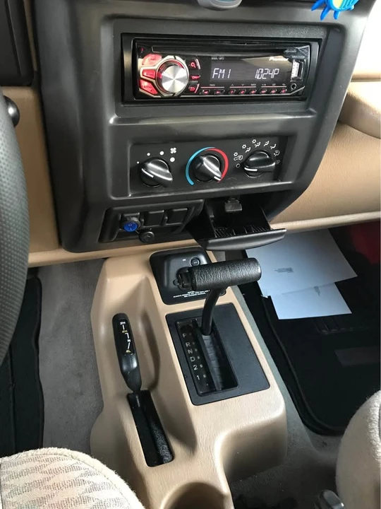 2000 Jeep TJ Wrangler - Image 13 of 17