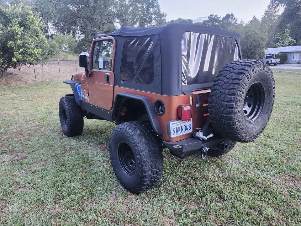 2000 Jeep TJ Wrangler - Image 2 of 7