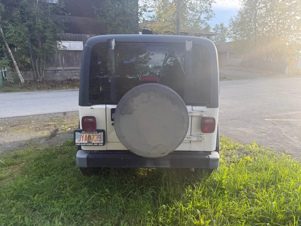 2000 Jeep TJ Wrangler - Image 6 of 11