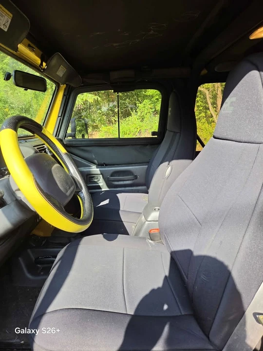 2000 Jeep TJ Wrangler - Image 3 of 11